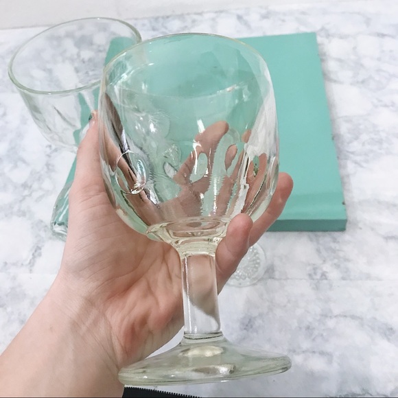 Bar/Kitchen Decor Assortment of VTG Glassware (4) - Picture 3 of 7